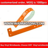 HXY PVC high quality wholesale environmental plastic lock wristband, kids plastic bracelet for promotion